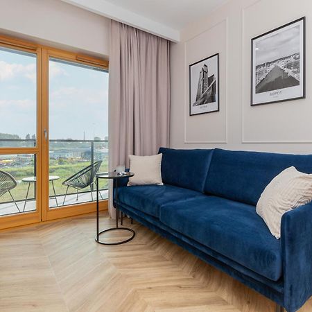 Sienna Grobla Apartment With View Of The Motlawa Terrace & Sauna, Gym By Noclegi Renters 格但斯克 外观 照片