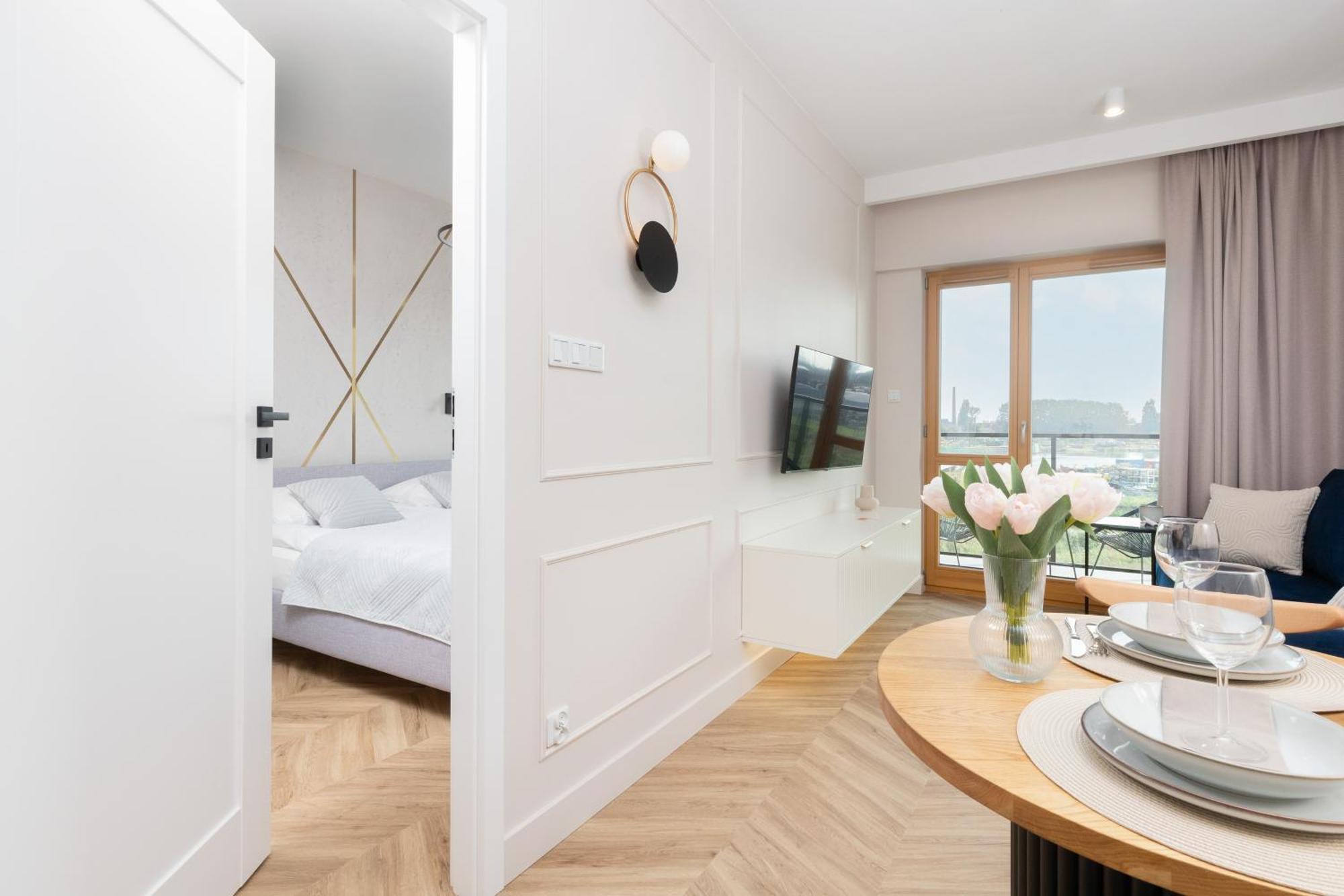 Sienna Grobla Apartment With View Of The Motlawa Terrace & Sauna, Gym By Noclegi Renters 格但斯克 外观 照片