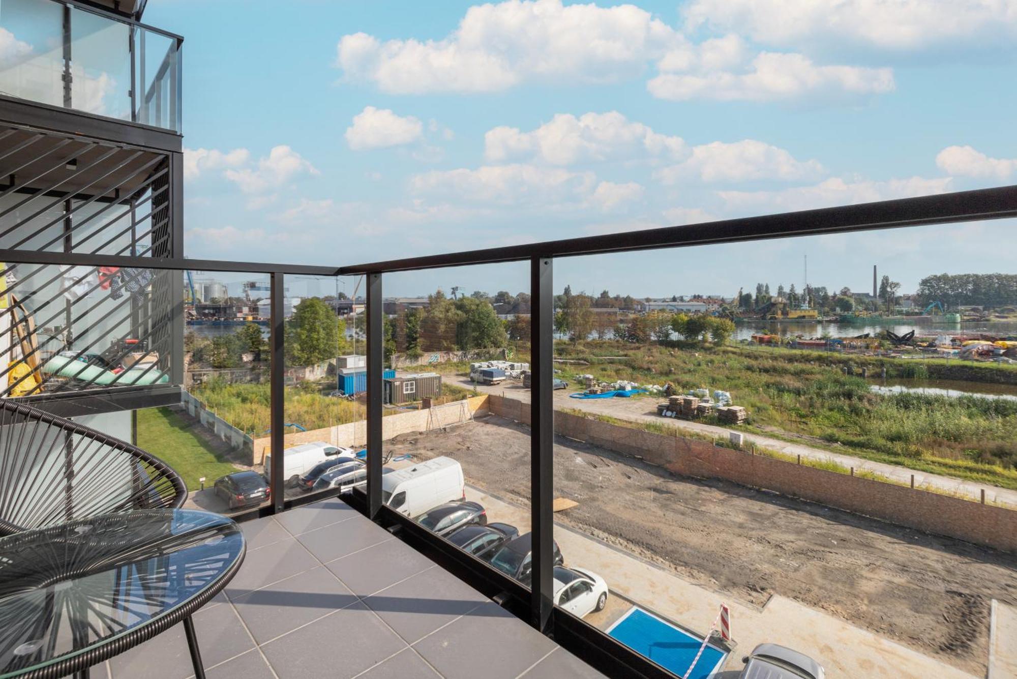 Sienna Grobla Apartment With View Of The Motlawa Terrace & Sauna, Gym By Noclegi Renters 格但斯克 外观 照片